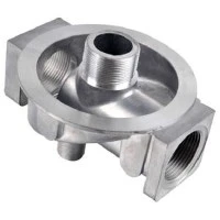 What are the problems with hot tears in aluminum sand castings?